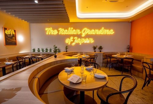 Booth seating inside Nonna San 