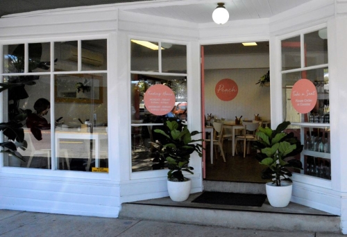 Peach Cafe, Auchenflower 