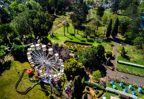 Stay and Play in Toowoomba this Spring