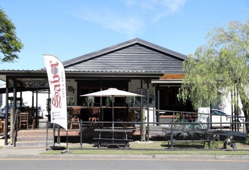 Sabor Cafe & Grill 