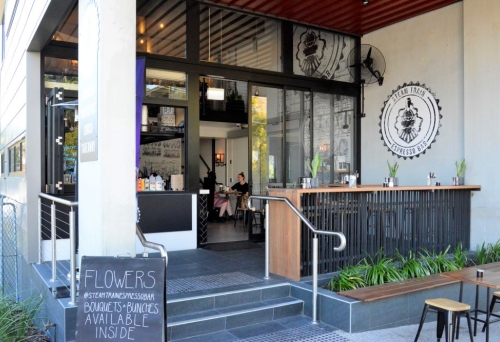 Steamtrain Espresso Bar, Auchenflower 