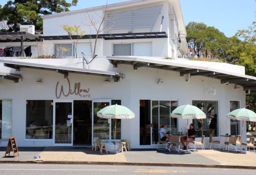 Exterior of Willow Cafe, Balmoral, Brisbane 