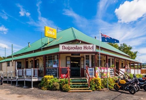 Outside view of Dugandan Hotel Scenic Rim