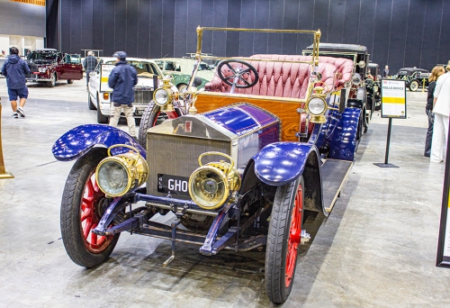 Blue car