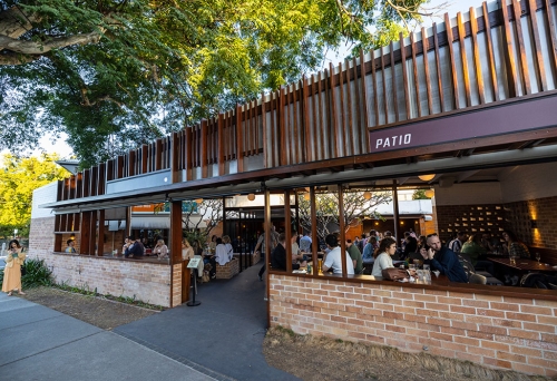 Exterior of Patio Bar Rosalie