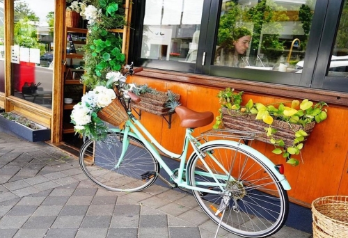Bikes outside Picnic Cafe