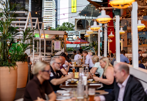 People eating at Santa Monica Brisbane City 