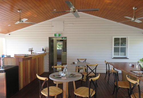 Ion Cafe &amp; Bar Mitchelton