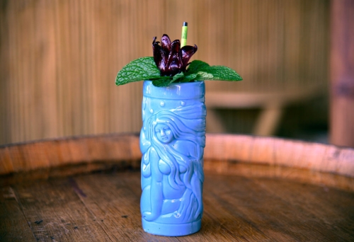 Tiki cocktail
