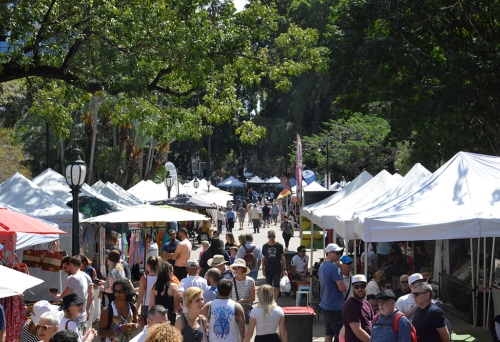 Crowds browsing at Riverside at the Gardens City Botanic Gardens 