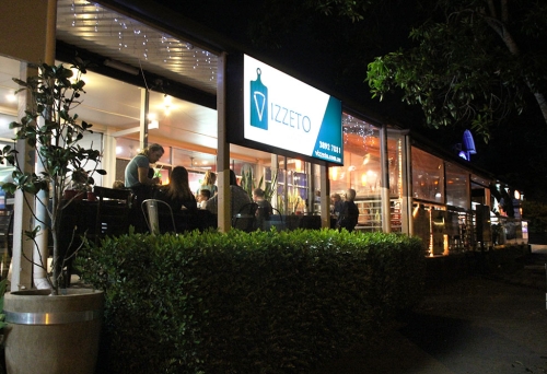 Exterior of Vizzetto Woodfire Pizza Moorooka at night