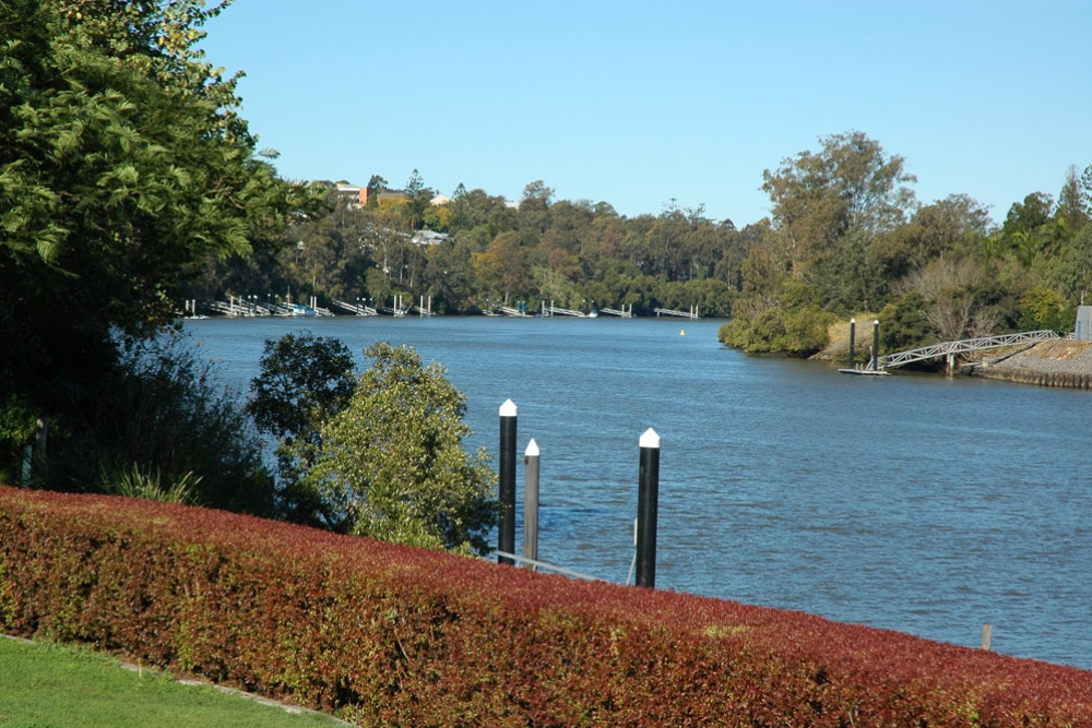 Brisbane-River-Boundary-Street--Highgate-Hill