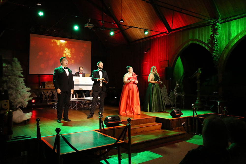 Underground Opera in Queen St Mall