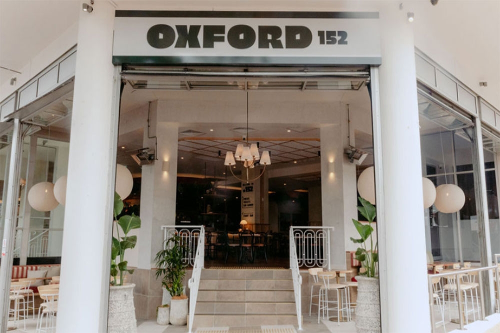 Entrance to Oxford 152 Bulimba