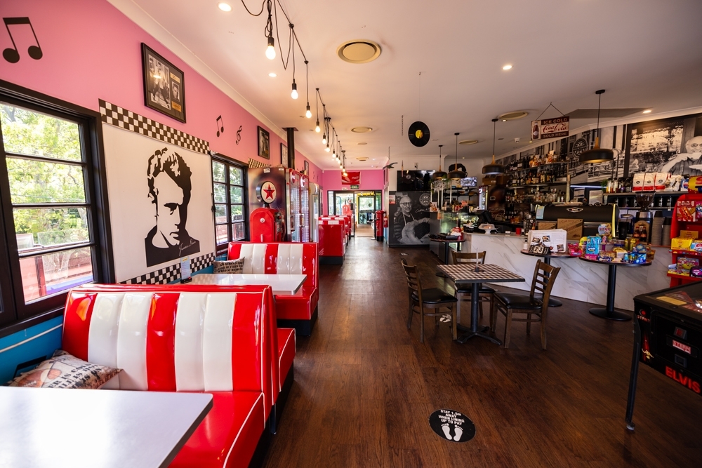 Interior of Tamborine Diner