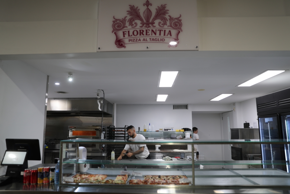 Interior of Florentia Pizza Al Taglio 