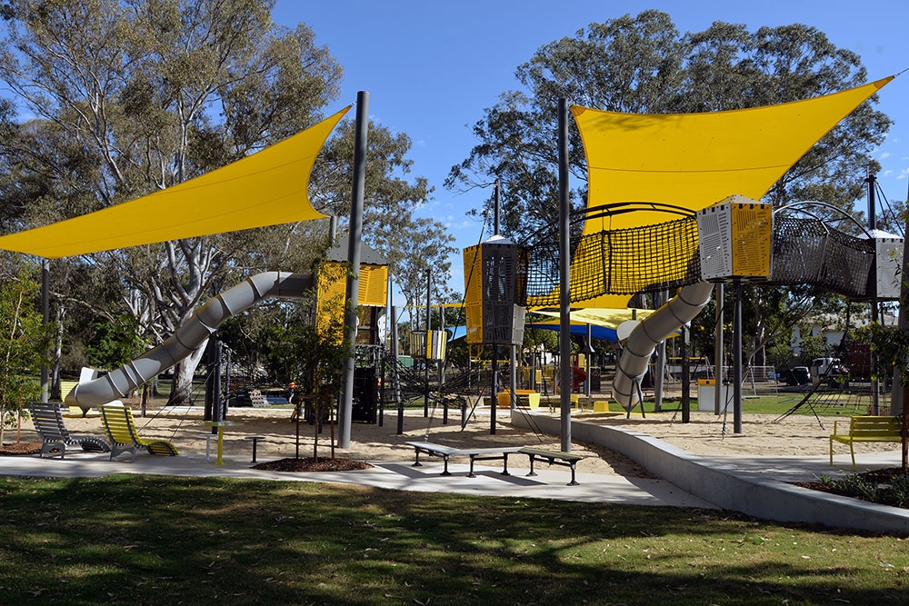 Albert River Park Eagleby 