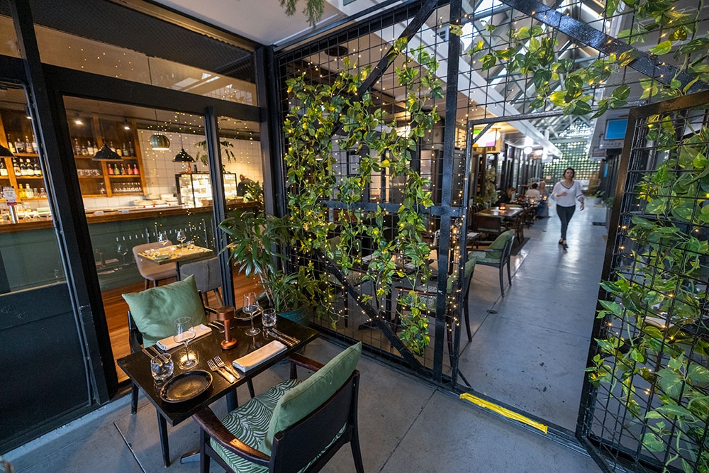 Entry to Arcade Wine Ashgrove