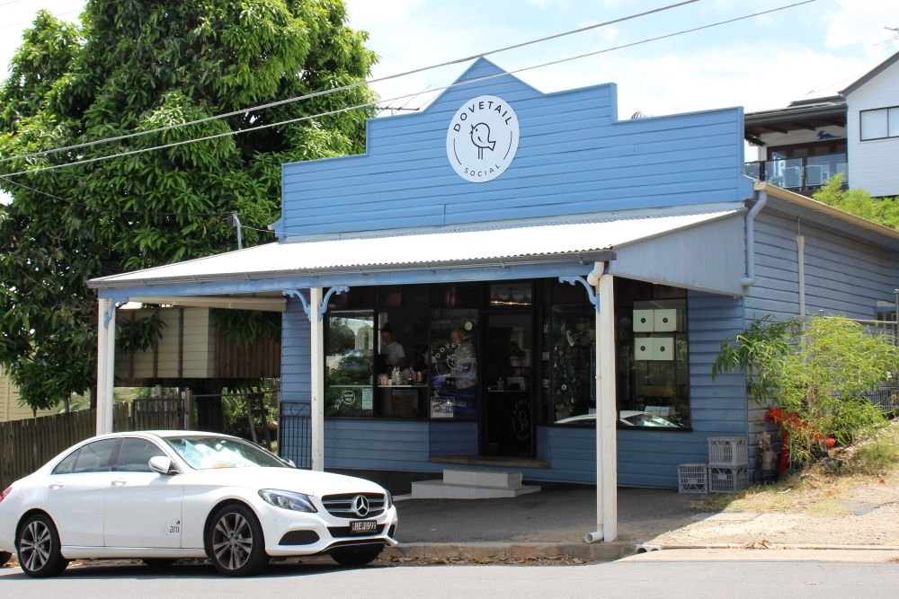 Exterior of Dovetail Social, Highgate Hill 