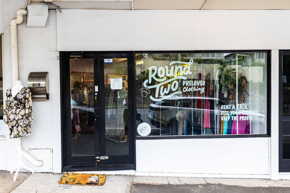 Facade of Round Two Preloved Clothing Norman Park