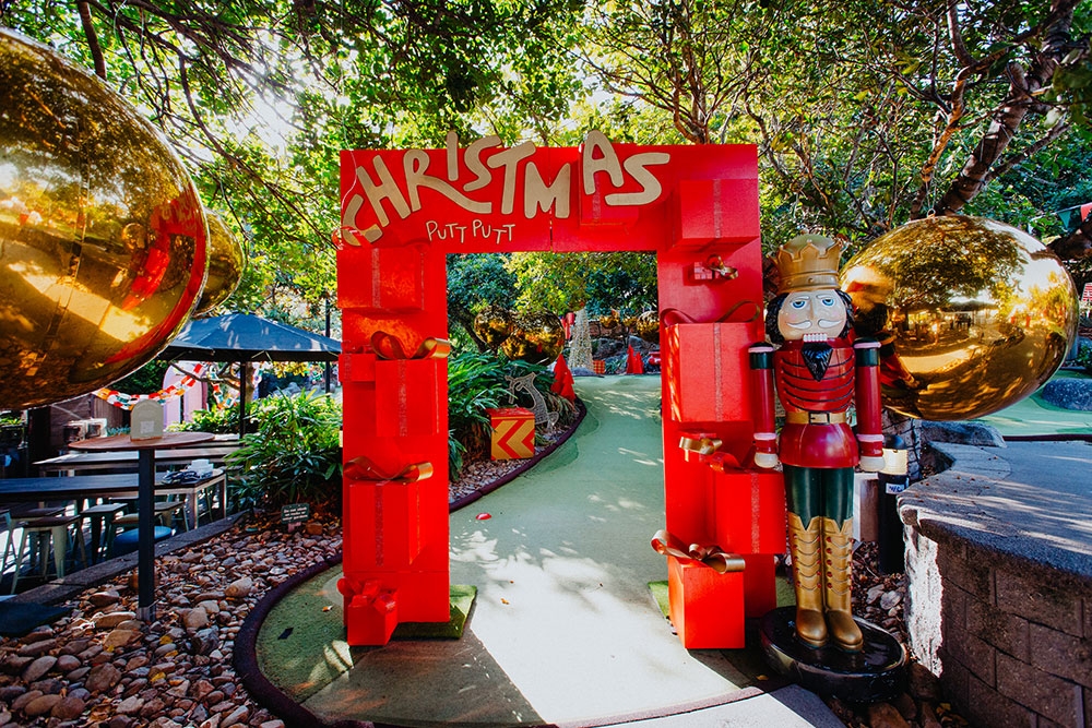 Red entry to Christmas Putt Putt