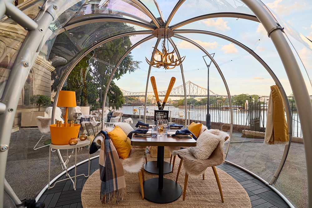 Veuve Pop Up Igloo