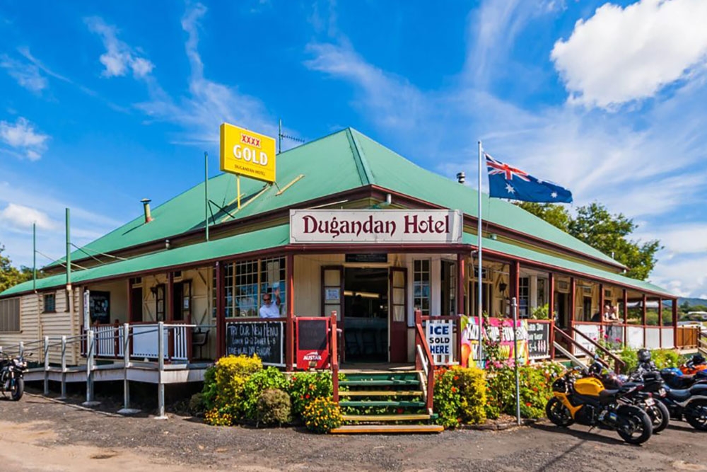 Outside view of Dugandan Hotel Scenic Rim