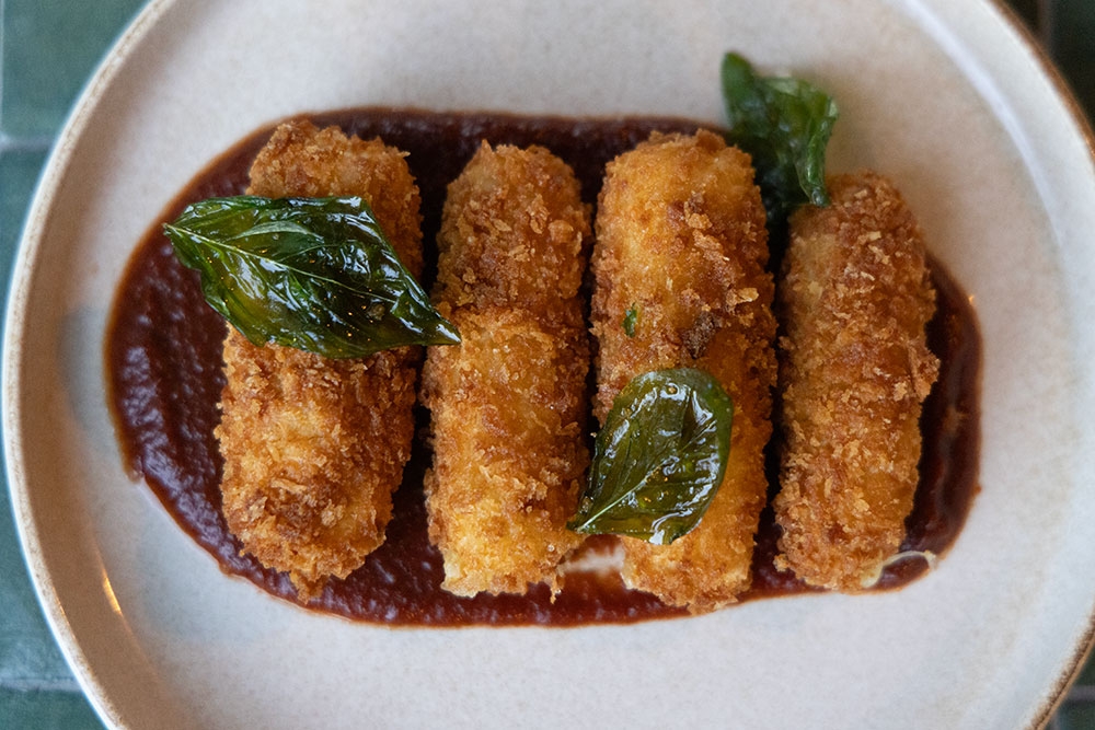 Mozzarella sticks in dish at Donnie's Teneriffe