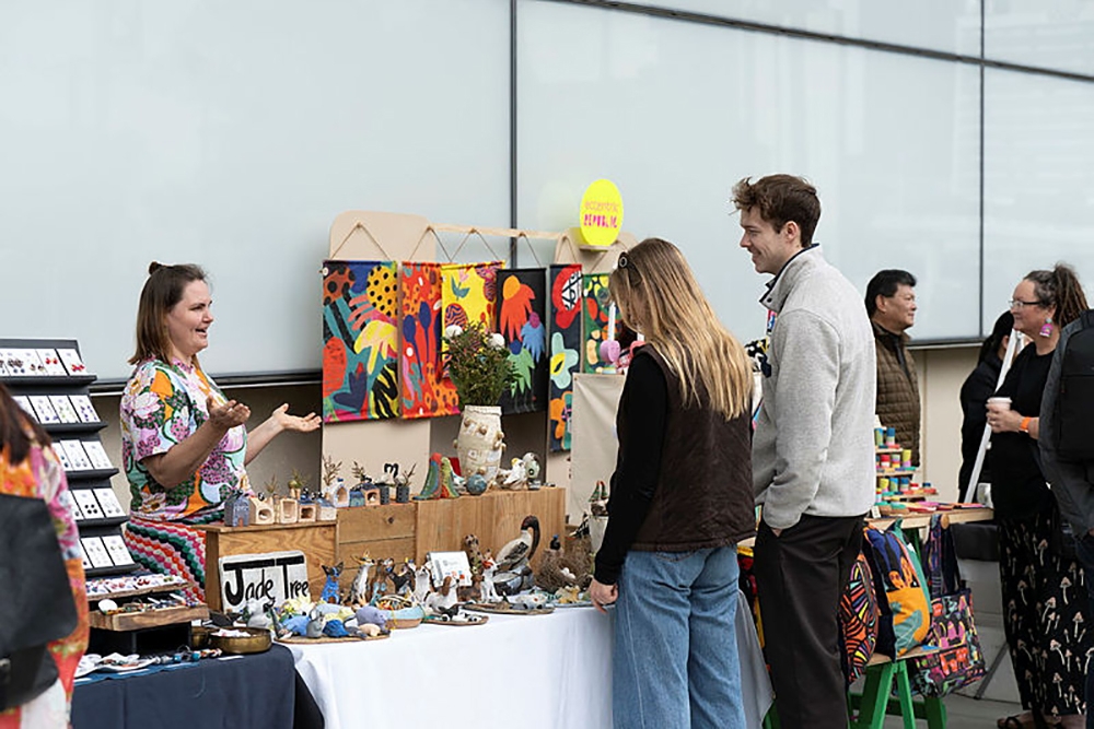 People browsing stalls QAGOMA Christmas Design Market