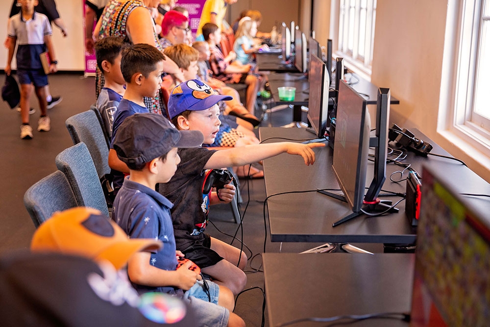 Kids playing video games ImagiNation Children's Festival