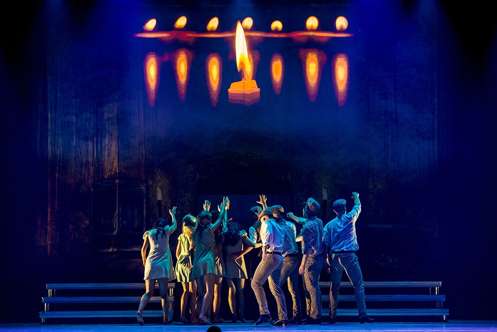 A Taste of Ireland Gardens Theatre