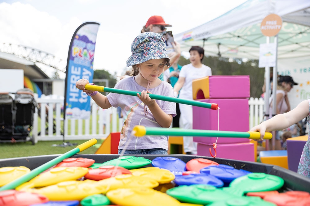 Kids doing craft at Moreton Kids Festival