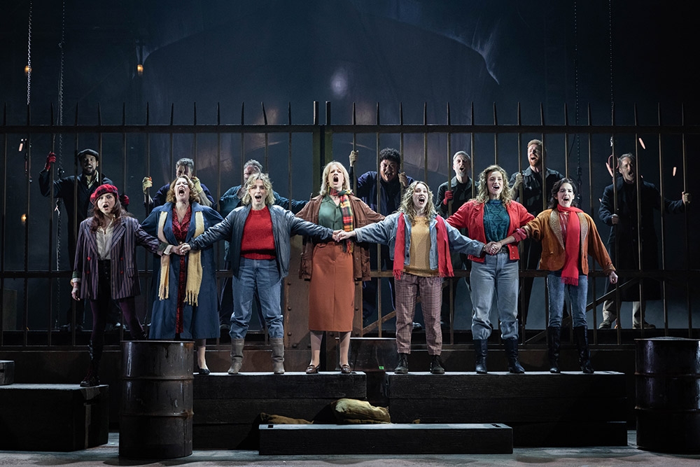 Cast on stage The Last Ship