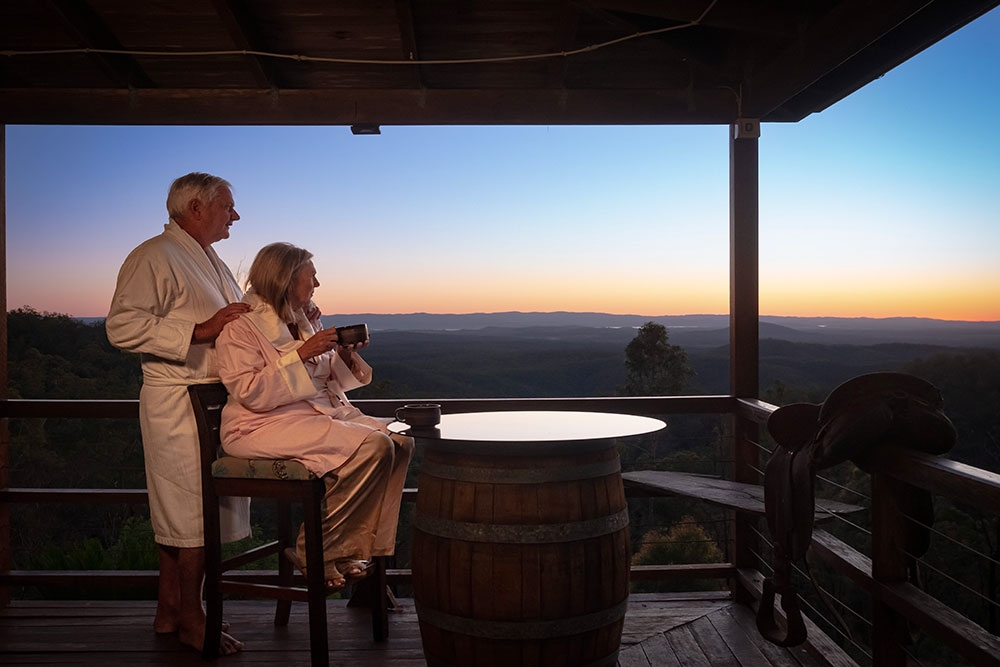 Somerset-Couple-Sunrise-Deck-TheStonehouseRetreat