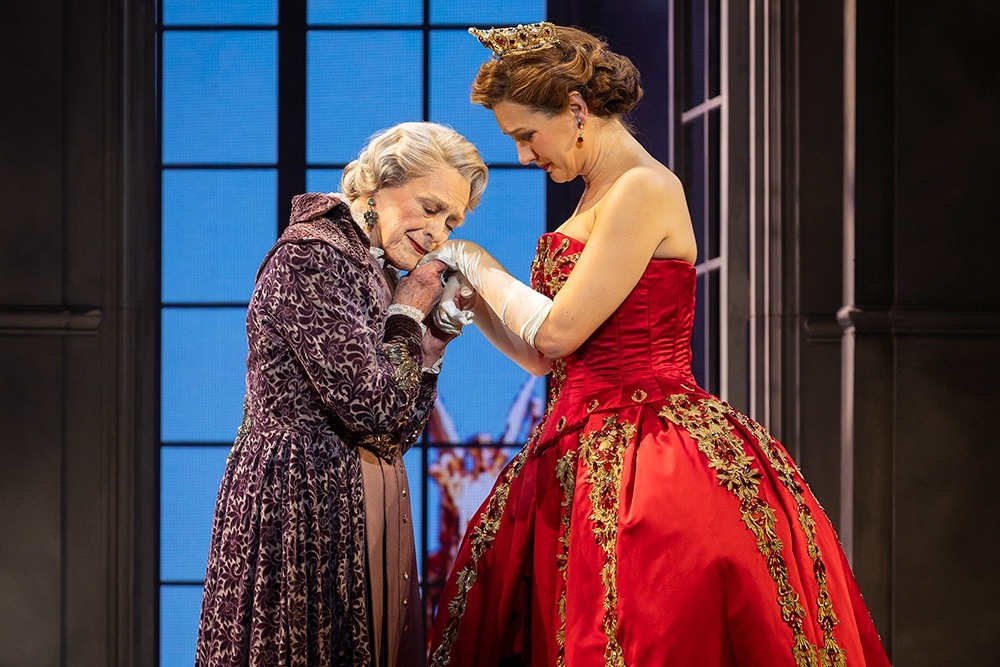 Two actors onstage