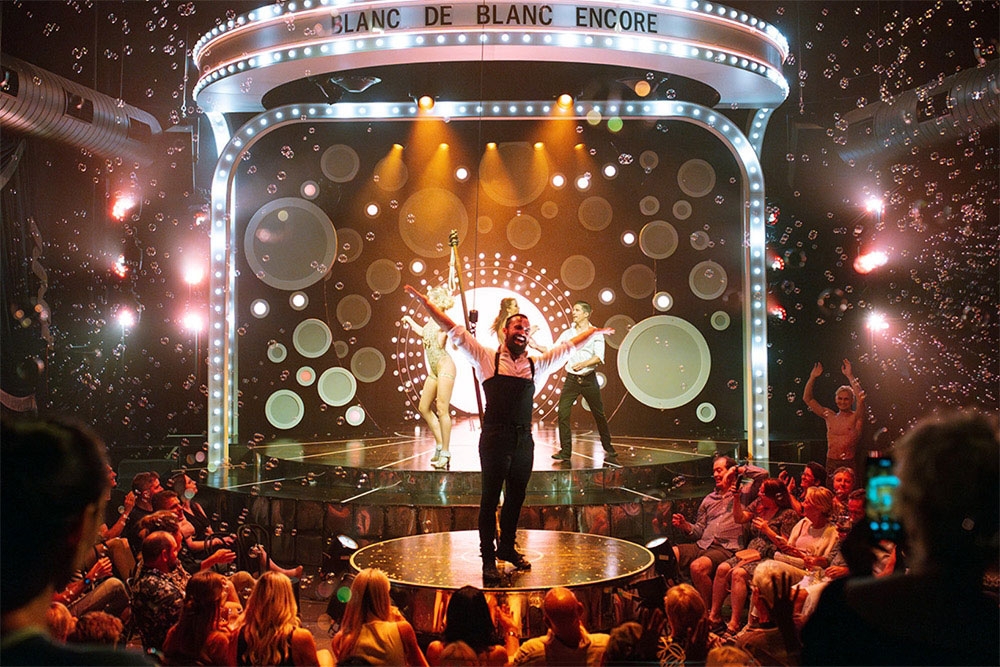 Circus cabaret performers Blanc de Blanc Encore