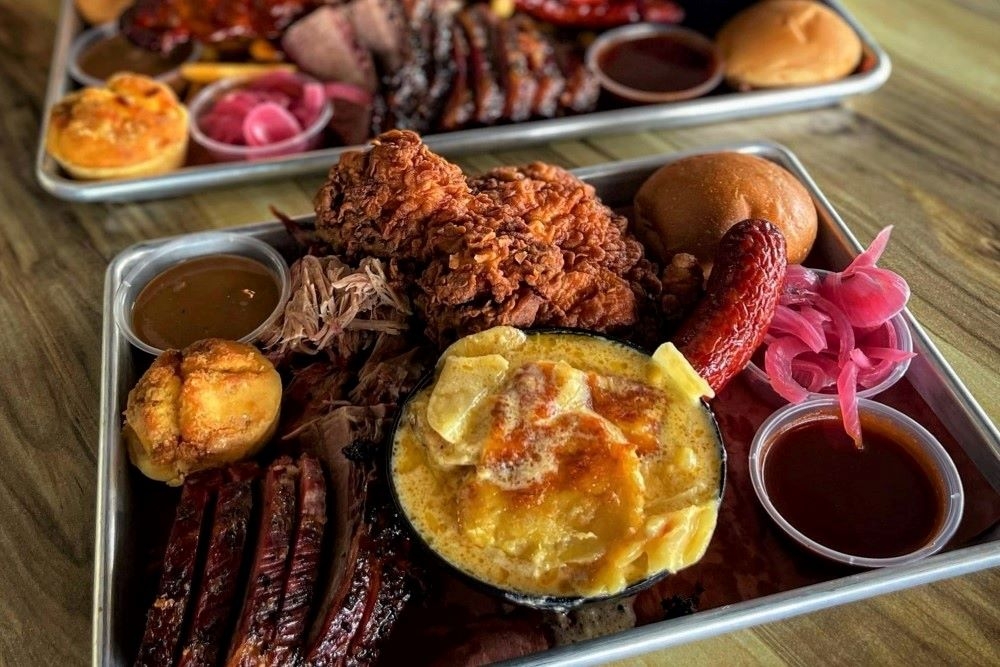 Box of meats at Billy's Backyard BBQ