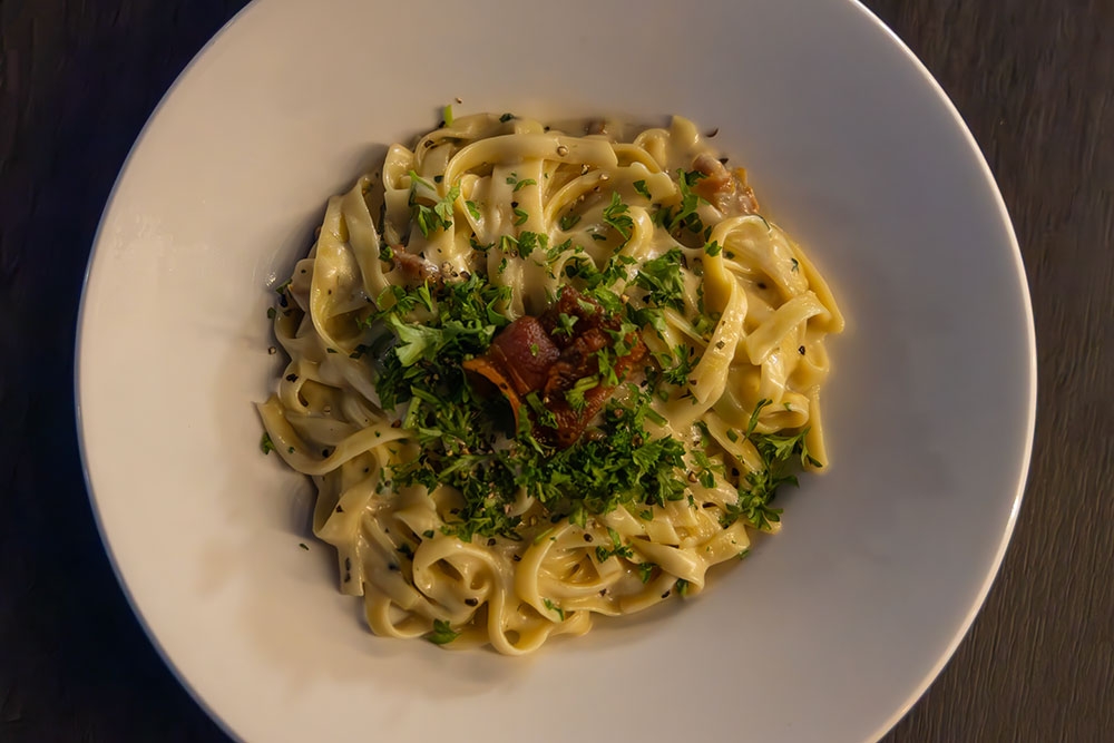 fettuccine carbonara at BoscoNero Mitchelton