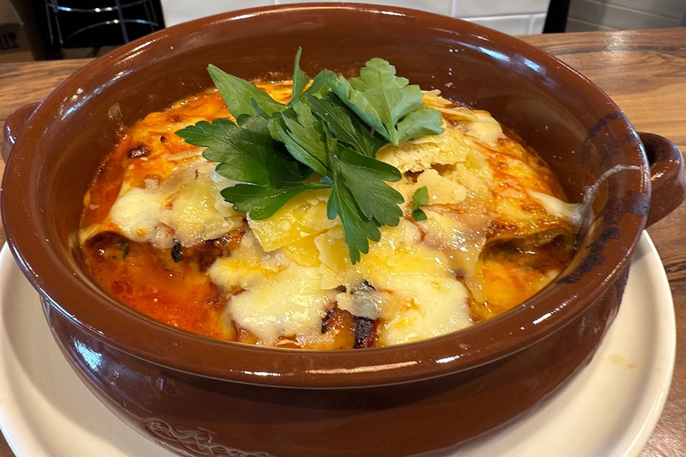 Lasagne bolognese Chef Jon Pizzeria