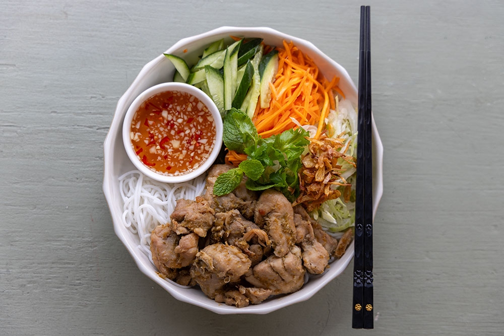noodle salad bowl Chill 83 Vietnamese Fusion Cafe Paddington