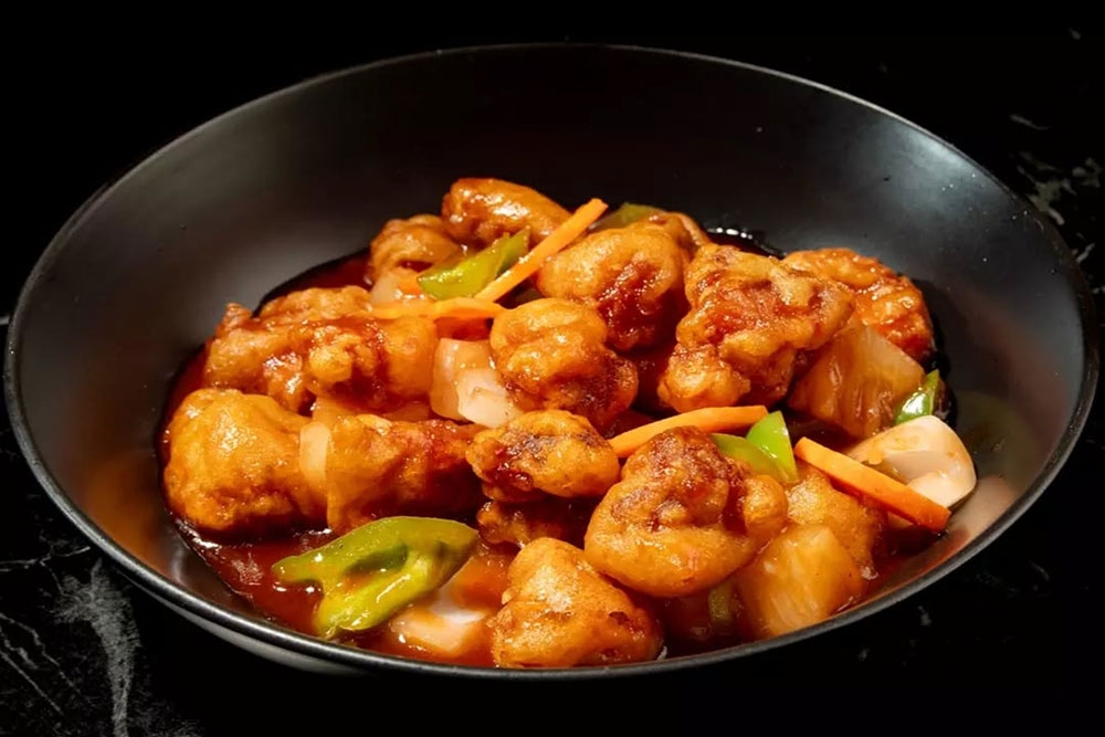 Pan of food at Chinese Cuisine Noodle Asia Corinda