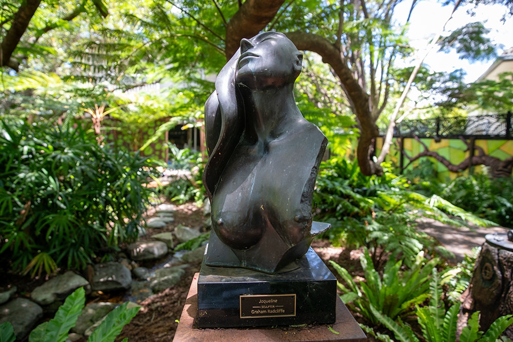 Sculpture at Civosity Park Bardon
