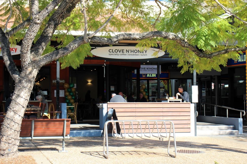 Clove N' Honey Cafe, Stones Corner 