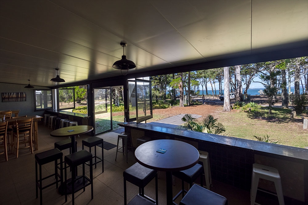 View from Coochiemudlo Beach bar