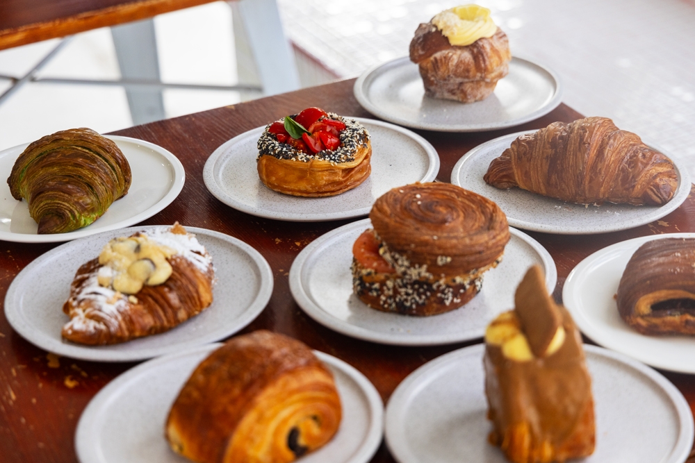 Exterior shot, Croix Croissant Newstead