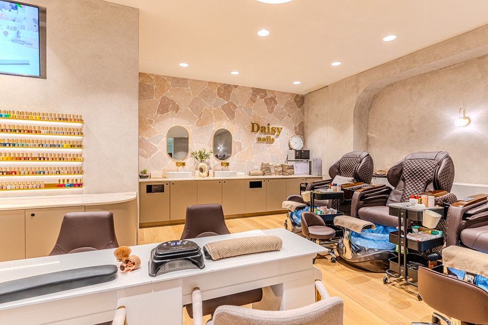 Daisy Nails Chermside