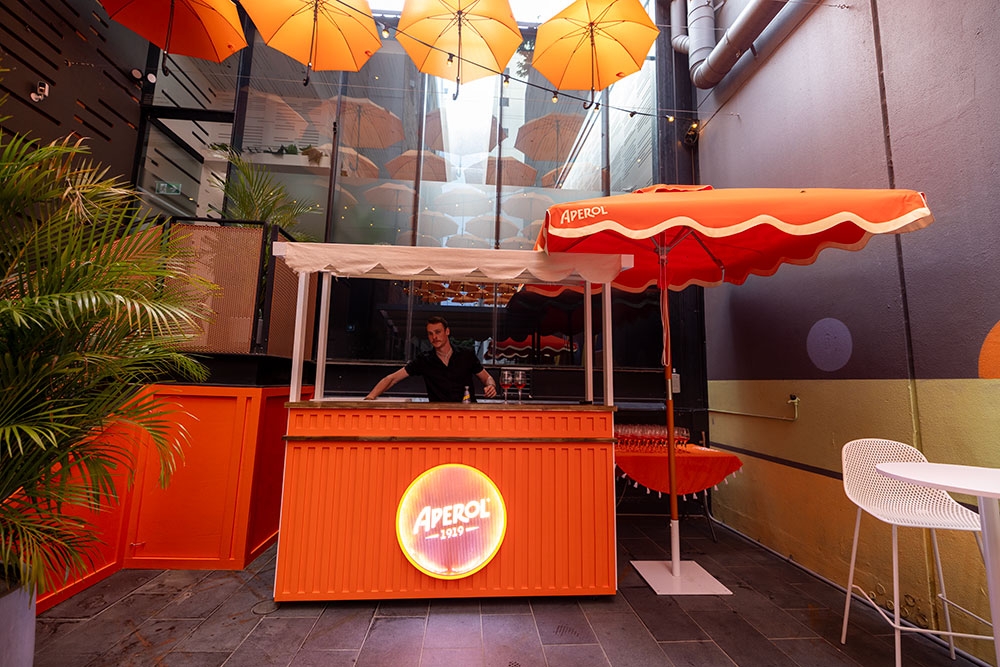 Bar in Doughcraft Lane