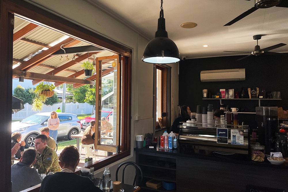 Famished on Frasers, Ashgrove