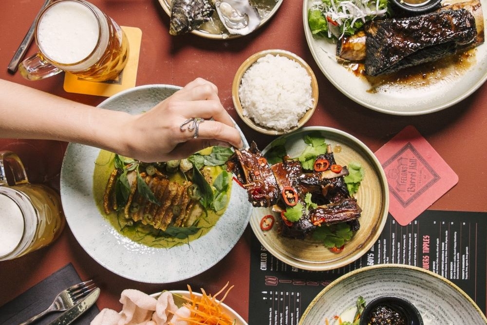 Food on plates at Felons Brewing Co