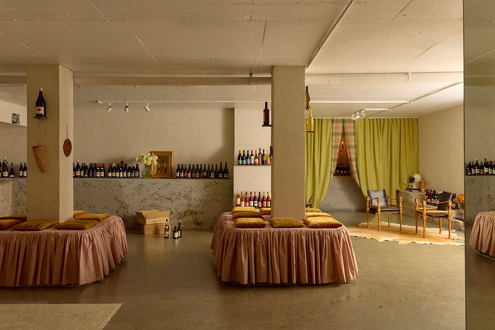 Interior seating at Fountainhead Winehouse Newstead